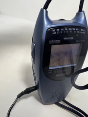 Sony Watchman FDL-221R 2.2 Color LCD TV Combo AM/FM Radio Tested Works (BLUE)