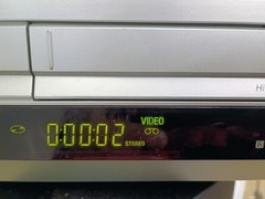 Sony SLV-D370P VCR DVD Combo Player Silver – NO REMOTE – DVD VCR COMBO