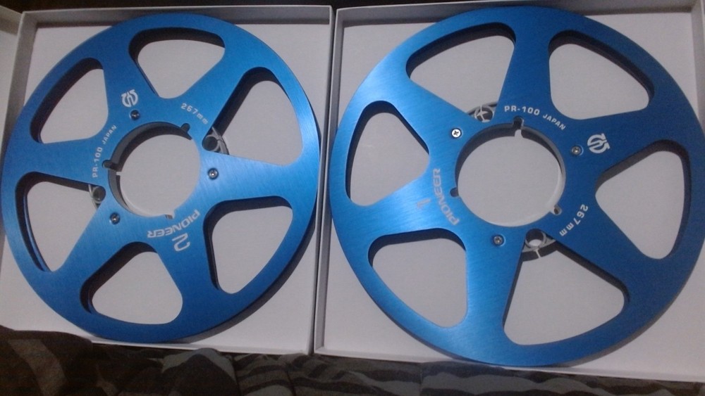 Pioneer Pr 101 style aluminum tape reels for pioneer Rt 909 reel to reel BLUE