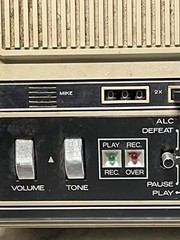 Audiotronics Cassette Recorder Listening Center Portable VTG Electronics 148B