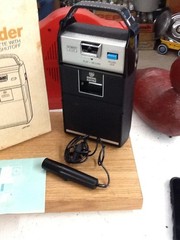 VINTAGE GENERAL ELECTRIC PORTABLE CASSETTE TAPE RECORDER MODEL M8430 Mic WORKS!