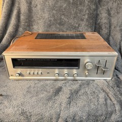 Vintage 1974 Realistic RadioShack STA-80AM/FM Stereo Receiver- Walnut Case