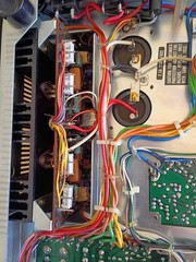 vintage marantz 2220b stereo receiver “Sounds Great”