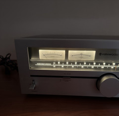 Vintage Kenwood KT-615 AM FM Stereo Radio Tuner Silver Japan Tested Working