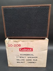 RARE Vintage Calrad Economical Compact Speaker 20-208 Deluxe Walnut Cabinet