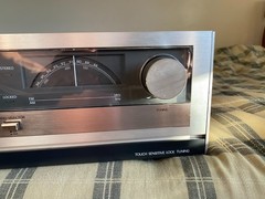 MITSUBISHI DA-R8 AM/FM STEREO RECEIVER — MEDALLION SERIES | MADE IN JAPAN