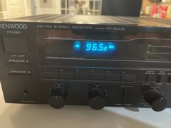 VINTAGE KENWOOD KR-930B STEREO RECEIVER Powers On. As Is