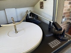 🍊Vintage 1960s Zenith Stereophonic Record Player All Transistor | Model SA55