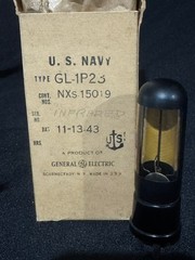 Vintage Unused U. S. Navy GE GL-1P23 1943 Photo Tube w/1942 Instructions