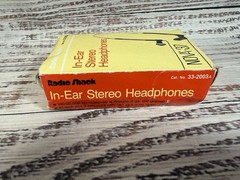Vintage Radio Shack Nova-37 In Ear Foldable Headphones with Box and Instructions