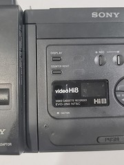 Sony EVO-250 Analog NTSC Hi8 Video8 8mm VCR Rec Player Dose ☆Not Play Tapes☆