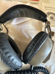 Realistic Nova 40 Hi Fi Stereo Headphones Vintage Tested Working EXCELLENT