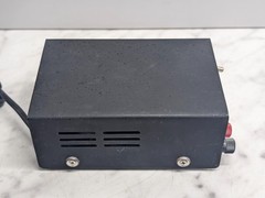 Vintage Electronic Power Supply / Test Unit Dual Binding Post Bench Box UNKNOWN