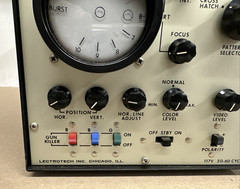 Letrotech Model V-7 Vectorscope Instrument for Testing BW and Color TVs, Vintage