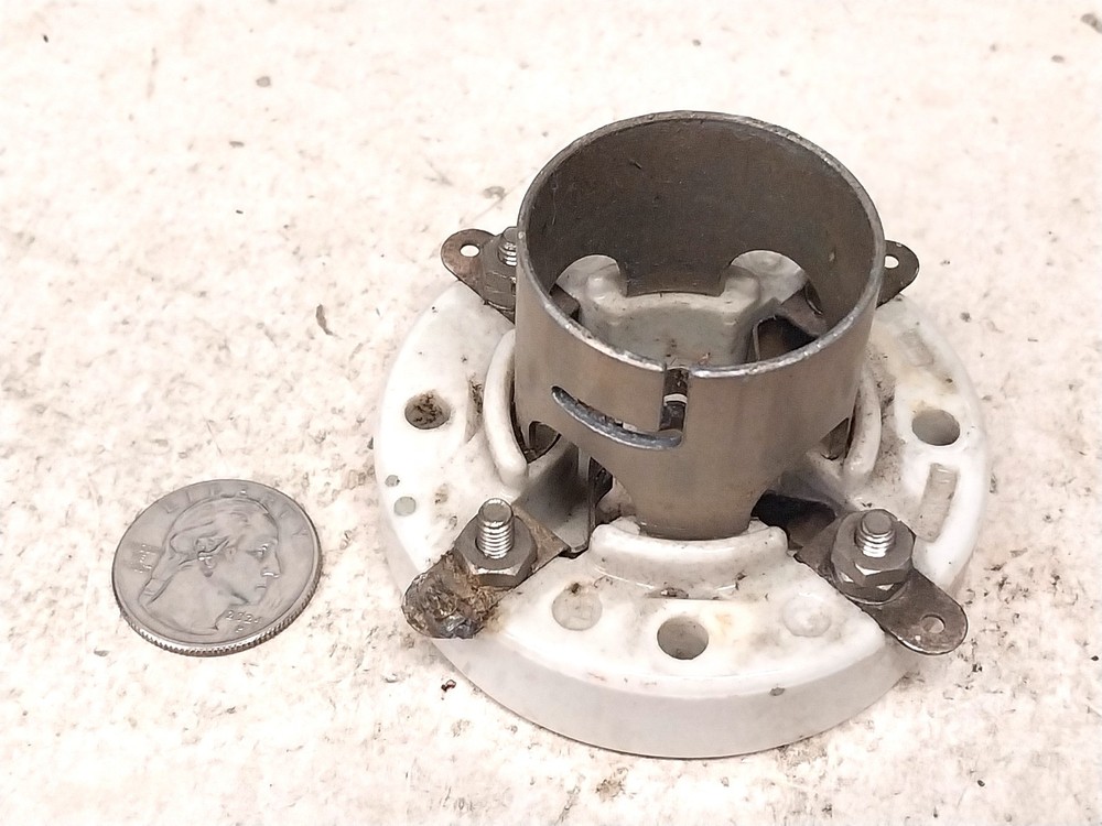 Nice Ceramic Johnson 4 Pin UX Socket / Old Vintage Ham Radio Tube Transmitter