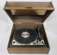 DUAL 1229 TURNTABLE In The Walnut Base Fresh From Being Professionally Serviced!