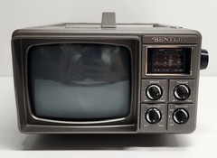 Vintage Bentley Portable 5″ Black &White TV Model 100C Retro Gaming Prop Display