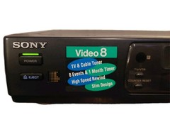 Sony EV-A60 Video8 8mm VCR Deck Powers On Works No Remote And No Tapes