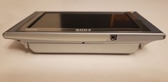 Sony LocationFree TV LF-X5M 7″ Streaming Monitor w/ Battery & Pen NO Adapter