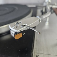 Sansui Belt Drive SR-3030B Turntable. Vintage