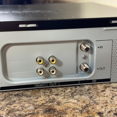 Panasonic AG-1350 Super Drive 4-Head VHS VCR Jet Search Rewind record w/ remote