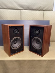 Pioneer CS-44 speakers 2 way fully functional EC original walnut cabinets