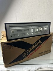 Yamaha CR-640 AM/FM Stereo Receiver W/Box