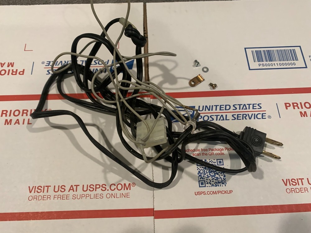 Dual 1218 Vintage Stereo Turntable Parting out- Power Cord / Ground Wire Assembl