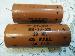 Vtg Astron Minimite MM-20-525 20MF 525WVDC 550VSP Dry Electrolytic Capacitor 2pk