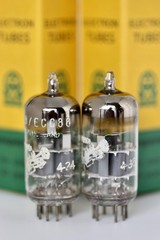 NOS 6DJ8 ECC88 6922 AMPEREX BUGLE-BOY HOLLAND TUBES 1964 PAIR 105/105 + 102/100%