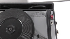 VINTAGE RECORD PLAYER HAMILTON ELECTRONICS CORP. Original in nice condition.