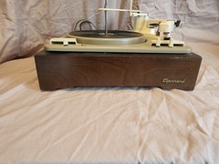 Vintage Garrard Model 210 Turntable