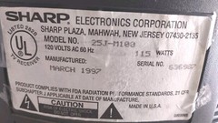 Vintage Sharp 25J-M100 CRT TV Retro Gaming Television No Remote 1997