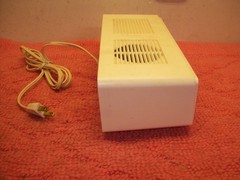 Rare! Vintage Emerson AM Desktop Radio Model TA-81, White, Taiwan, Free ship!