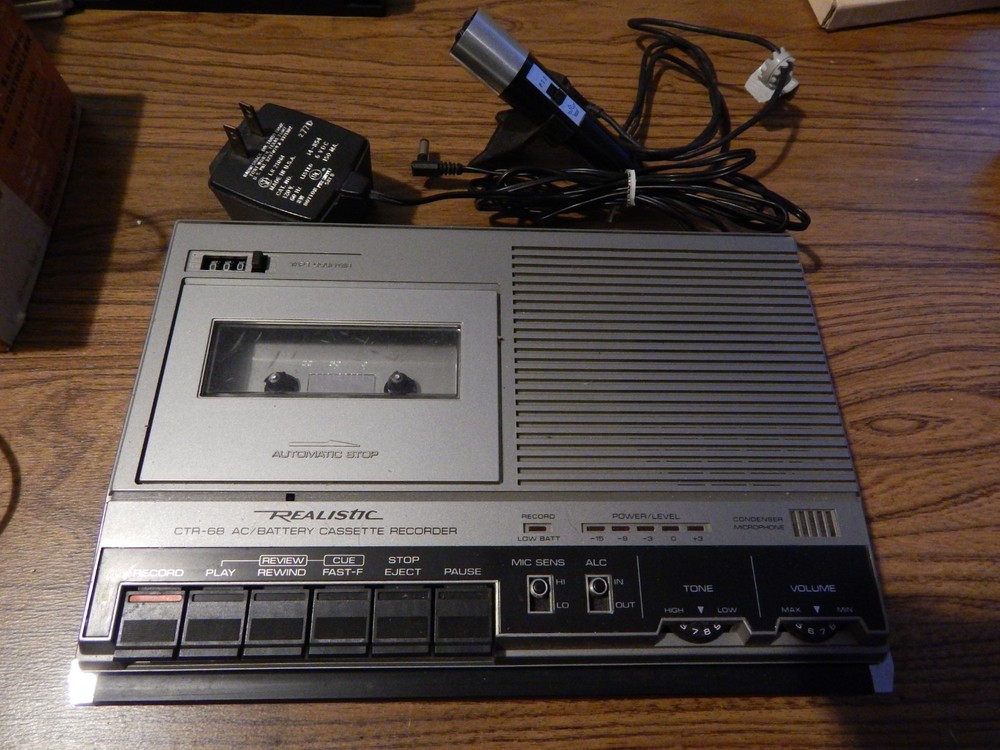 Realistic CTR-68 CAT NO. 14-808A Cassette Recorder Works Great
