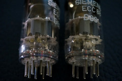 2 – Vintage NOS Siemens ECC88 / 6DJ8 / 6922 Audio Tube NIB / PAIR