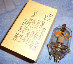 1 NOS Penta Labs JAN 4-65A Vacuum Tube 65-Watt Tetrode URANIUM GLASS See Photos