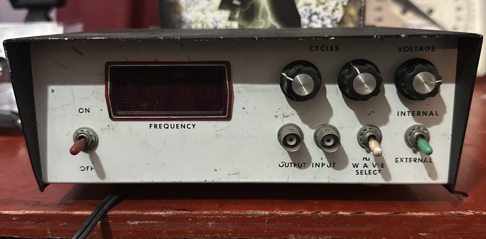 Vintage tuner controller Frequency tester working and tested