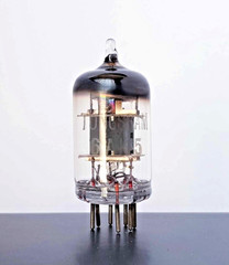 1 x 6AK5 TUNGSRAM 1957y Tube EF95, 6J1, 403A, 5591, 5654 Miniature Pentode