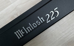 McINTOSH MC225 AMPLIFIER LOGO EMBLEM BADGE BLACK+BRUSHED – for DIY