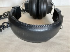 Vintage HD-3030 Stereo Mono Headphones Black Padded Volume Control Multi Jack