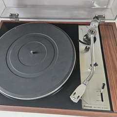 Sansui Belt Drive SR-3030B Turntable. Vintage