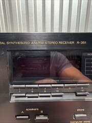 Vintage Luxman R-351 Digital Synthesized AM/FM Stereo Receiver – Works!