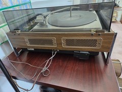 Zenith Circle Of Sound Vintage Vinyl Record Player w/Auxiliary Input, Speakers