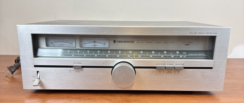Vintage Kenwood KT-615 AM FM Stereo Radio Tuner Silver Japan Tested Working