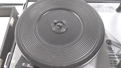 VINTAGE RECORD PLAYER HAMILTON ELECTRONICS CORP. Original in nice condition.