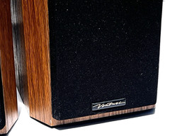 BIC AMERICA VENTURI MODEL V52 2-WAY BOOKSHELF SPEAKERS VINTAGE
