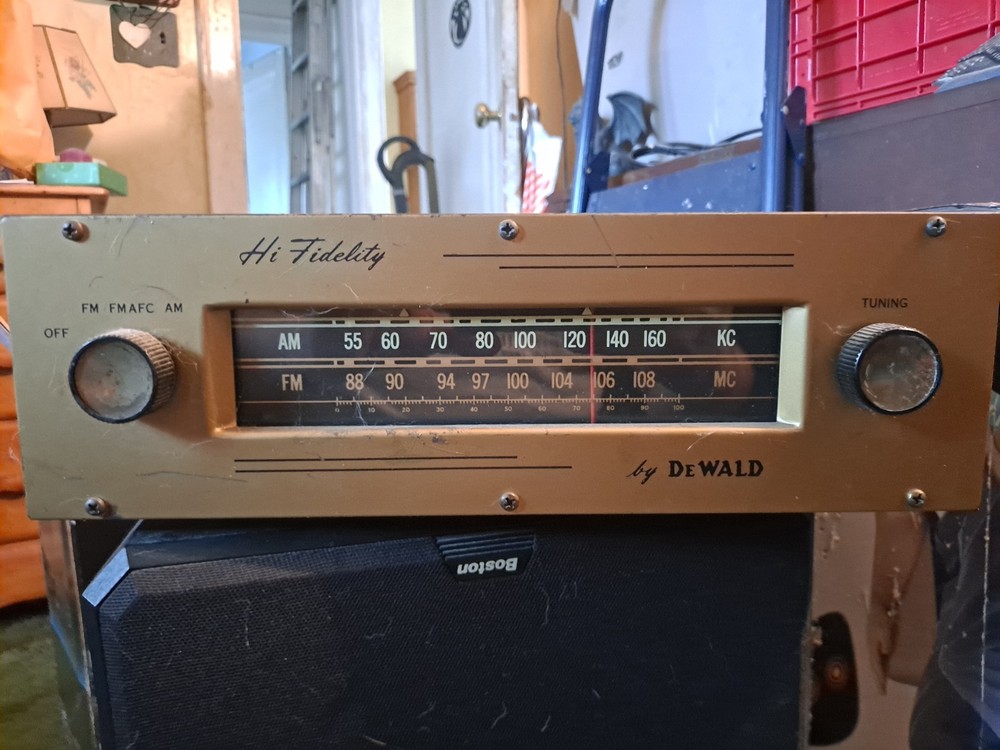 Vintage DeWald Hi Fidelity Tube Radio Receiver AM FM AFC 7-Tube L-803 A