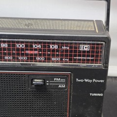 Vintage GE 7-2660D AM FM Two-Way Power Portable Radio AC DC Black Malaysia