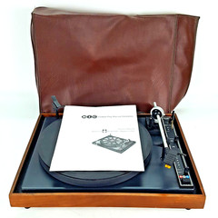Vintage BIC 940 Belt Drive Turntable W/Soft Cover & Manual in Working Condition